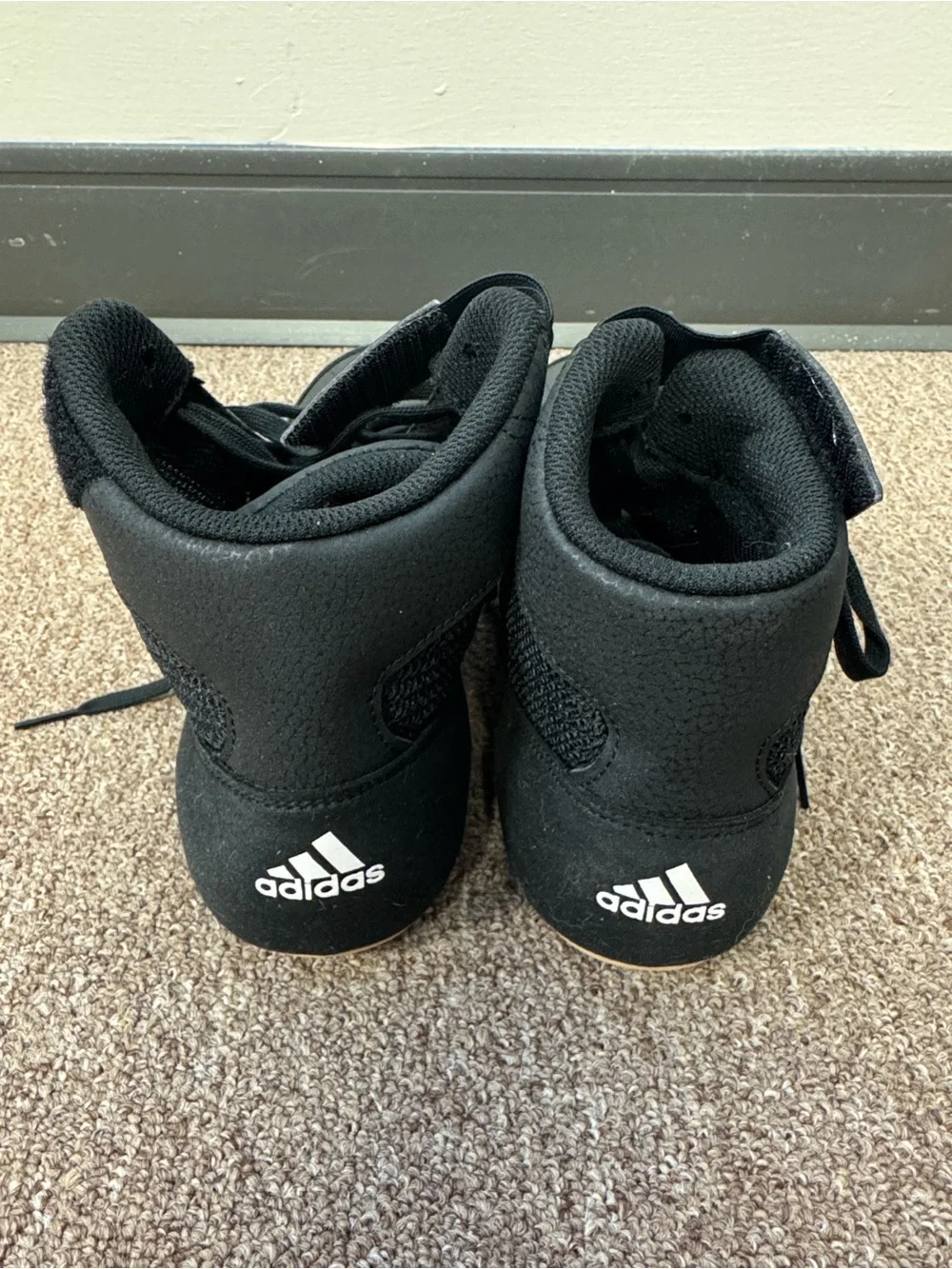 adidas Men’s Black High-Top Wrestling Shoes hvc size 11